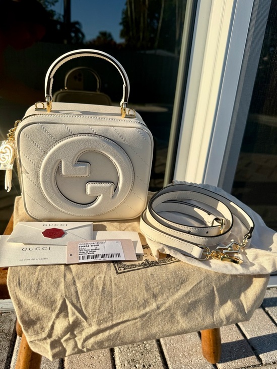 Gucci Handbags - Gucci Top Handle Leather Crossbody Bag